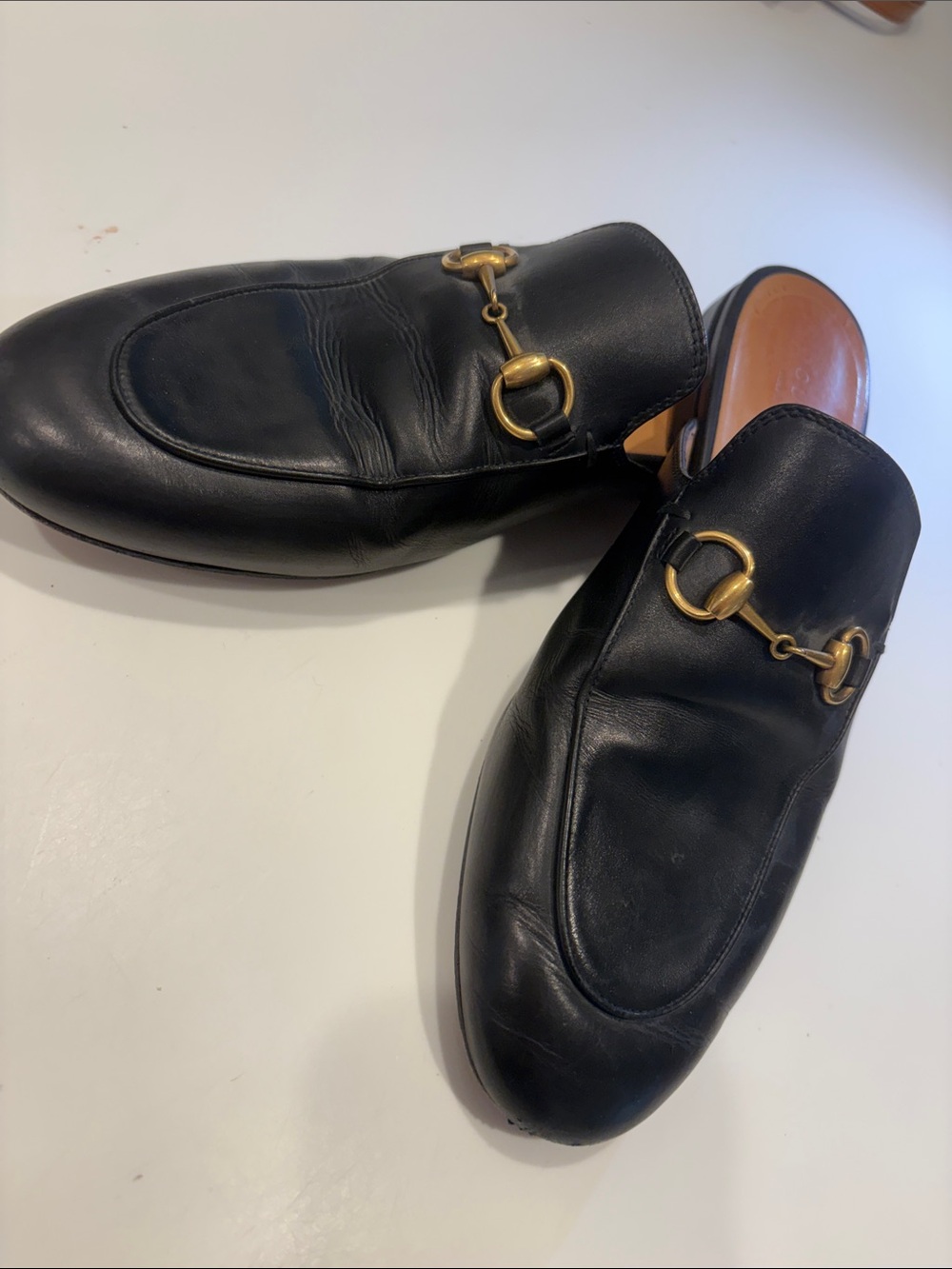 Gucci Black Leather Horsebit Slip-On Loafers - Classic Men's Mules